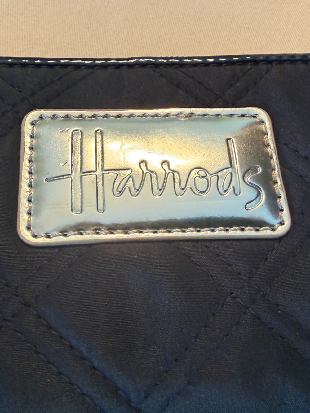 Authentic Harrods London Black Quilted Wallet - Brand New Without Tags - Picture 3 of 9